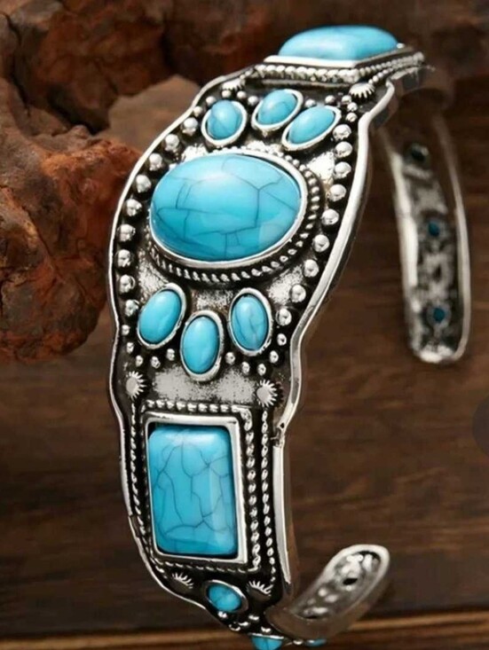 Turquoise Haven Jewelry - Vintage Designer bohemian Turquoise cuff bracelet Adjustable Size 7